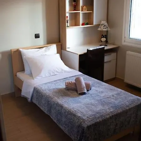 Ariadnis Spacious 3Bd Home, 10 Mins To Airport, Port, Beach Artemi Extérieur photo