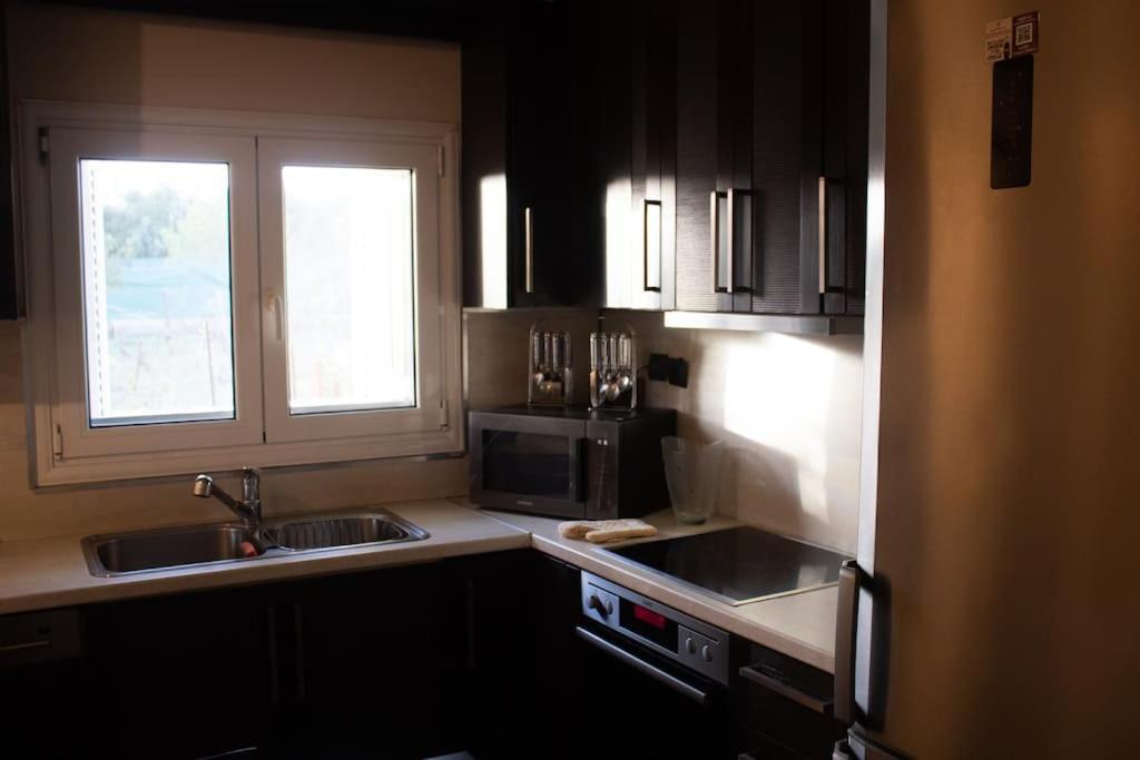 Tatil Evi Ariadnis Spacious 3bd Home, 10 Mins To Airport, Port, *