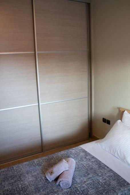Tatil Evi Ariadnis Spacious 3bd Home, 10 Mins To Airport, Port,